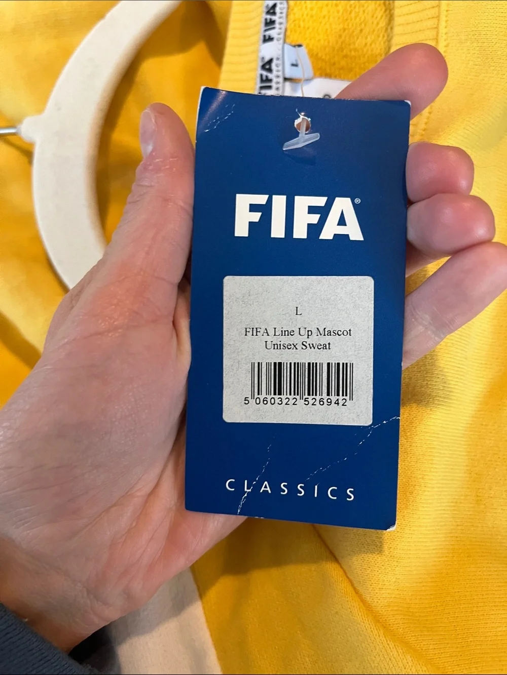 Rare NWT FIFA Classics Women’s World Cup Mascot Crewneck Sweatshirt Yellow Sz L